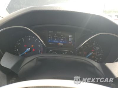 Zdjęcie 9 z 14 samochodu: 2017 FORD FOCUS SE VIN:1FADP3F21HL269471 - miniatura