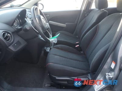 Zdjęcie 7 z 12 samochodu: 2011 MAZDA MAZDA2 VIN:JM1DE1HZ3B0103735 - miniatura