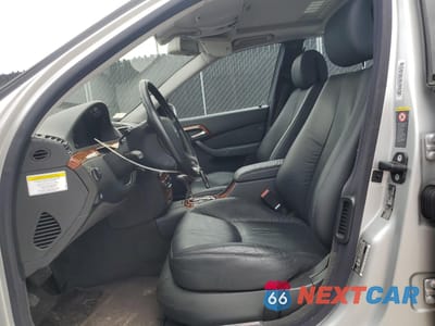 Zdjęcie 7 z 12 samochodu: 2006 MERCEDES-BENZ S 350 VIN:WDBNF67JX6A484542 - miniatura