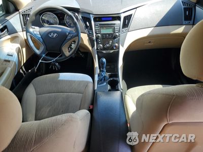 Zdjęcie 8 z 12 samochodu: 2013 HYUNDAI SONATA GLS VIN:5NPEB4AC4DH802043 - miniatura