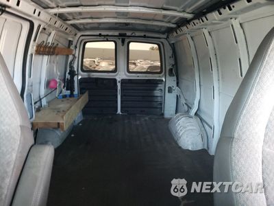Zdjęcie 10 z 13 samochodu: 2006 GMC SAVANA G1500 VIN:1GTFG15X661240562 - miniatura