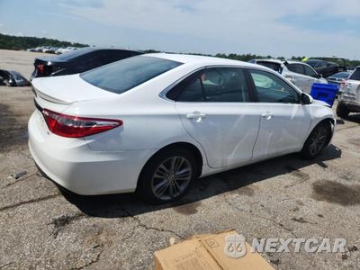 Trzecie zdjęcie samochodu z tyłu: 2016 TOYOTA CAMRY VIN:4T1BF1FK8GU161099 - miniatura