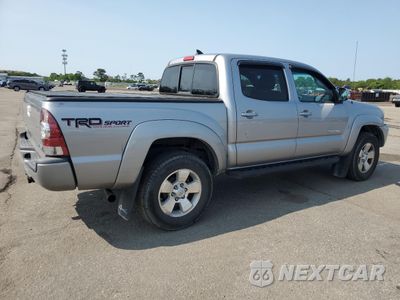 Trzecie zdjęcie samochodu z tyłu: 2015 TOYOTA TACOMA DOUBLE CAB VIN:3TMLU4EN1FM175621 - miniatura