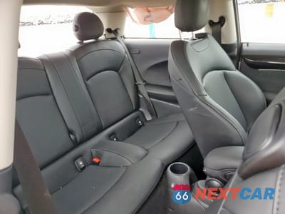 Zdjęcie 10 z 13 samochodu: 2022 MINI COOPER SE VIN:WMW13DJ01N2R46358 - miniatura