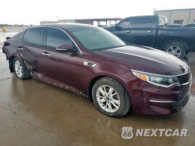 Czwarte zdjęcie samochodu z boku: 2017 KIA OPTIMA LX VIN:5XXGT4L39HG142845 - miniatura
