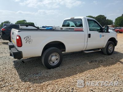Trzecie zdjęcie samochodu z tyłu: 2011 FORD F250 SUPER DUTY VIN:1FTBF2B69BEA31855 - miniatura