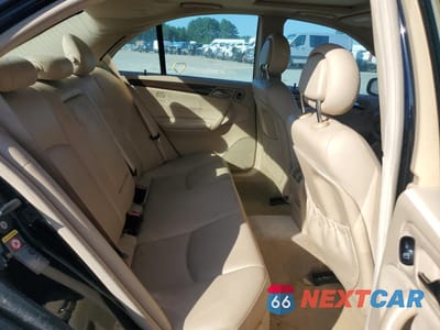 Zdjęcie 10 z 14 samochodu: 2004 MERCEDES-BENZ C 240 VIN:WDBRF61J14E017123 - miniatura