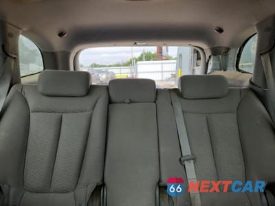 Zdjęcie 10 z 13 samochodu: 2007 HYUNDAI SANTA FE GLS VIN:5NMSG13D97H067439 - miniatura