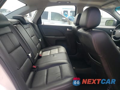 Zdjęcie 10 z 14 samochodu: 2005 FORD FIVE HUNDRED LIMITED VIN:1FAFP25155G172211 - miniatura