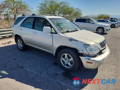 Czwarte zdjęcie samochodu z boku: 2001 LEXUS RX 300 VIN:JTJHF10U910189398 - miniatura