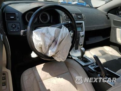 Zdjęcie 8 z 13 samochodu: 2011 VOLVO C70 T5 VIN:YV1672MC1BJ109595 - miniatura