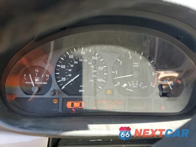 Zdjęcie 9 z 12 samochodu: 2001 BMW 325 I VIN:WBAAV33471FU81088 - miniatura