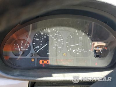 Zdjęcie 9 z 12 samochodu: 2001 BMW 325 I VIN:WBAAV33471FU81088 - miniatura