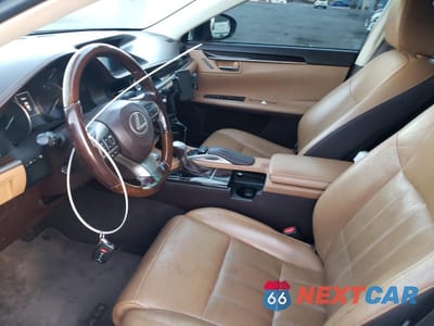 Zdjęcie 7 z 12 samochodu: 2016 LEXUS ES 300H VIN:JTHBW1GG0G2101035 - miniatura