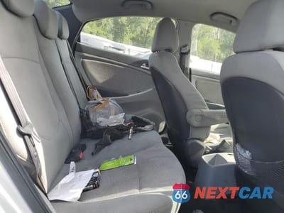 Zdjęcie 10 z 12 samochodu: 2013 HYUNDAI ACCENT GLS VIN:KMHCT4AE6DU530666 - miniatura