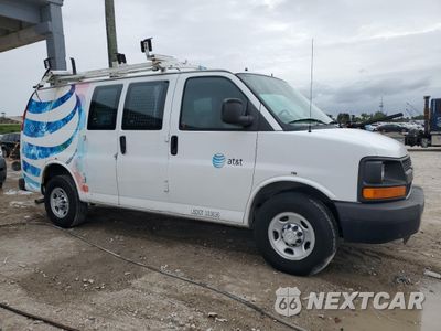 Czwarte zdjęcie samochodu z boku: 2015 CHEVROLET EXPRESS G2500 VIN:1GCWGFCF0F1229600 - miniatura
