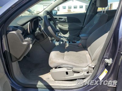 Zdjęcie 7 z 12 samochodu: 2015 CHEVROLET MALIBU LS VIN:1G11B5SL0FF218635 - miniatura