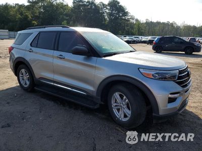 Czwarte zdjęcie samochodu z boku: 2020 FORD EXPLORER XLT VIN:1FMSK7DH4LGA09772 - miniatura