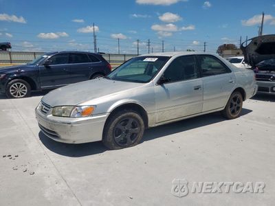 2001 TOYOTA CAMRY CE 4T1BG22K61U079209 - główne zdjęcie licytacji z USA - miniatura