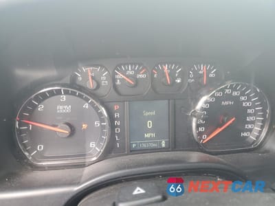 Zdjęcie 9 z 12 samochodu: 2018 CHEVROLET SILVERADO C3500 VIN:1GB3CYCG9JZ205913 - miniatura