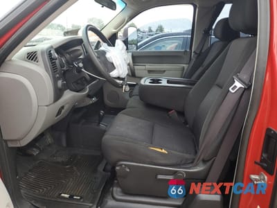 Zdjęcie 7 z 14 samochodu: 2012 CHEVROLET SILVERADO K3500 VIN:1GC5KZC81CZ226750 - miniatura