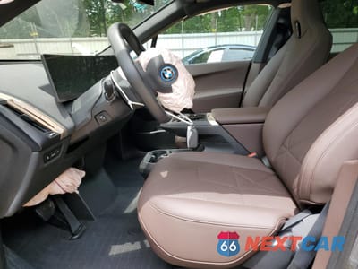 Zdjęcie 7 z 15 samochodu: 2025 BMW IX XDRIVE50 VIN:WB523CF08SCS88209 - miniatura