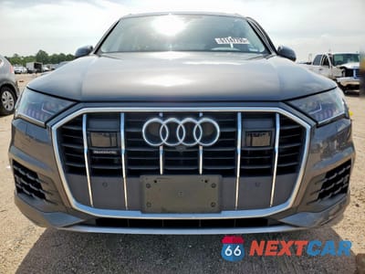 Piąte zdjęcie samochodu w środku: 2023 AUDI Q7 PREMIUM PLUS VIN:WA1LXBF71PD021087 - miniatura