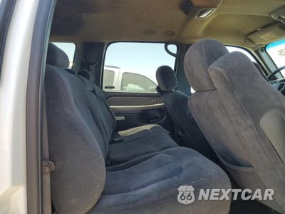 Zdjęcie 11 z 13 samochodu: 2002 CHEVROLET SUBURBAN K1500 VIN:1GNFK16T52J100448 - miniatura