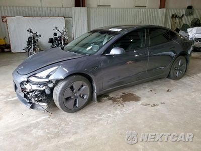 2022 TESLA MODEL 3 5YJ3E1EB3NF121239 - główne zdjęcie licytacji z USA - miniatura