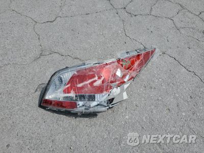 Zdjęcie 12 z 13 samochodu: 2014 NISSAN ALTIMA 2.5 VIN:1N4AL3AP0EC323971 - miniatura