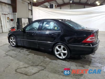 Drugie zdjęcie samochodu z przodu: 2005 MERCEDES-BENZ C 320 VIN:WDBRF64J85F557964 - miniatura