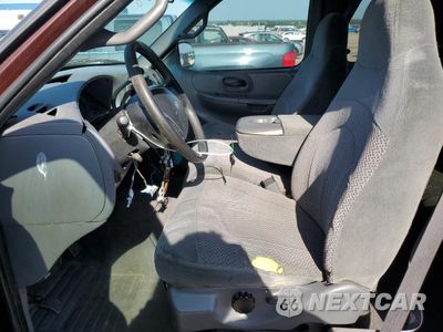 Zdjęcie 7 z 14 samochodu: 2000 FORD F150 VIN:1FTRX18L6YNA02664 - miniatura