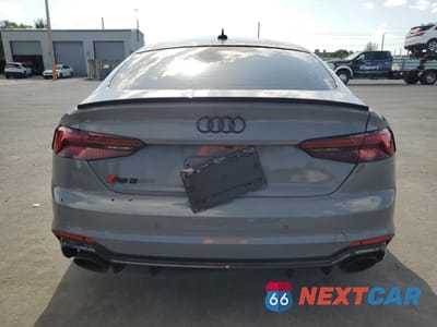Zdjęcie 6 z 13 samochodu: 2019 AUDI RS5 VIN:WUABWCF50KA906113 - miniatura