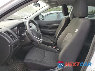 Zdjęcie 7 z 13 samochodu: 2023 MITSUBISHI RVR ES VIN:JA4AJUAU1PU604387 - miniatura