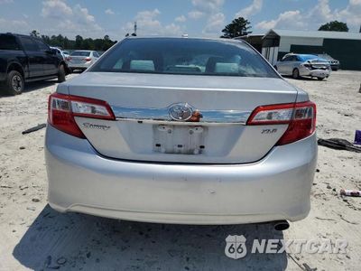 Zdjęcie 6 z 11 samochodu: 2014 TOYOTA CAMRY XLE VIN:4T4BF1FK8ER389526 - miniatura