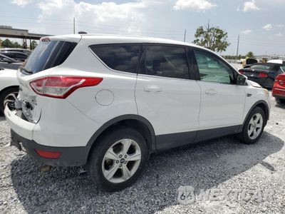 Trzecie zdjęcie samochodu z tyłu: 2016 FORD ESCAPE SE VIN:1FMCU9GX6GUC67344 - miniatura