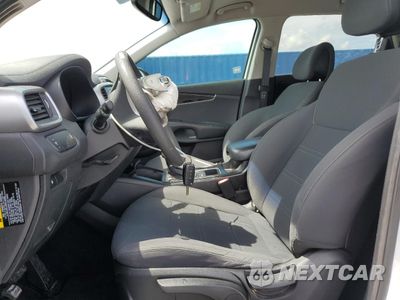 Zdjęcie 7 z 14 samochodu: 2016 KIA SORENTO LX VIN:5XYPG4A5XGG152724 - miniatura