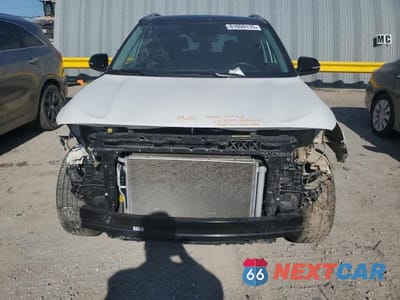 Piąte zdjęcie samochodu w środku: 2024 KIA SELTOS S VIN:KNDEUCAAXR7557621 - miniatura