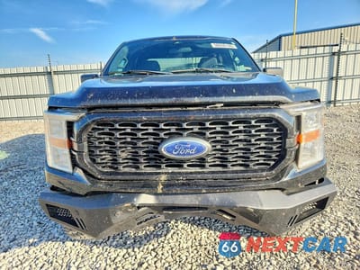 Piąte zdjęcie samochodu w środku: 2022 FORD F150 SUPERCREW VIN:1FTFW1E55NKE95410 - miniatura