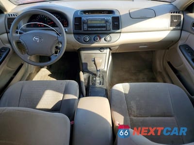 Zdjęcie 8 z 12 samochodu: 2005 TOYOTA CAMRY LE VIN:4T1BE32K15U429959 - miniatura