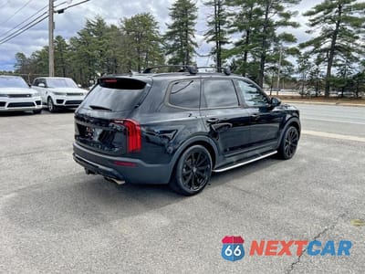Czwarte zdjęcie samochodu z boku: 2021 KIA TELLURIDE SX VIN:5XYP5DHC3MG161769 - miniatura