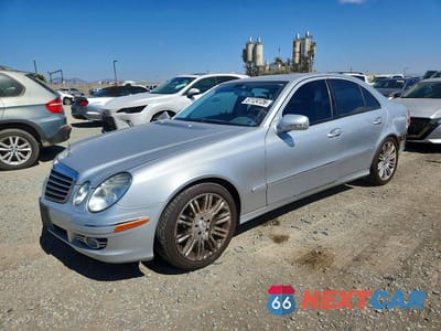 2007 MERCEDES-BENZ E 550 WDBUF72X97B036673 - główne zdjęcie licytacji z USA - miniatura