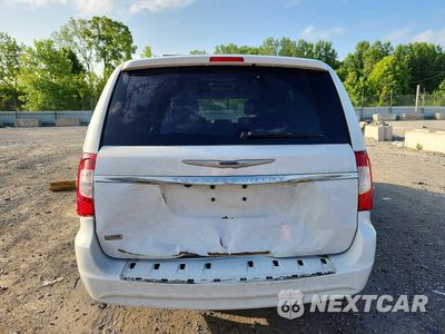Zdjęcie 6 z 14 samochodu: 2016 CHRYSLER TOWN & COUNTRY TOURING L VIN:2C4RC1CG8GR132534 - miniatura