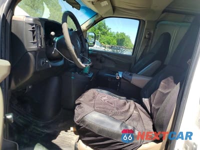 Zdjęcie 7 z 13 samochodu: 2008 CHEVROLET EXPRESS G1500 VIN:1GCFG15X381217775 - miniatura