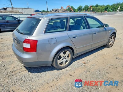 Trzecie zdjęcie samochodu z tyłu: 2004 AUDI A4 3.0 AVANT QUATTRO VIN:WAUVT68E34A025357 - miniatura