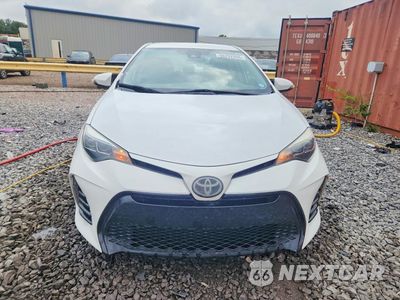 Piąte zdjęcie samochodu w środku: 2018 TOYOTA COROLLA SE VIN:2T1BURHE5JC981323 - miniatura