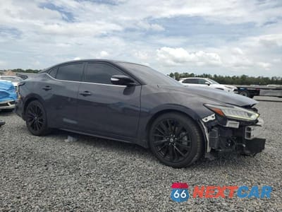 Czwarte zdjęcie samochodu z boku: 2021 NISSAN MAXIMA PLATINUM VIN:1N4AA6FV6MC504909 - miniatura