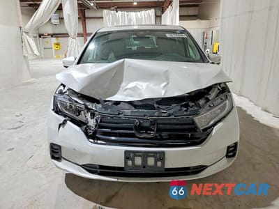 Piąte zdjęcie samochodu w środku: 2021 HONDA ODYSSEY EXL VIN:5FNRL6H70MB024194 - miniatura