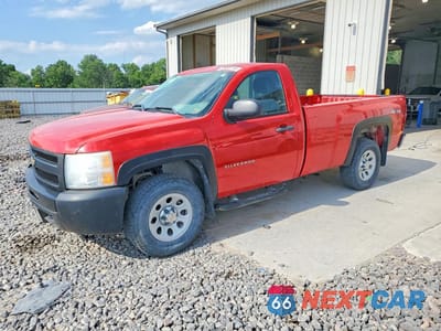 2011 CHEVROLET SILVERADO K1500 1GCNKPE04BZ358993 - główne zdjęcie licytacji z USA - miniatura