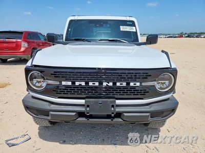 Piąte zdjęcie samochodu w środku: 2025 FORD BRONCO BIG BEND VIN:1FMDE7BH0SLB42747 - miniatura